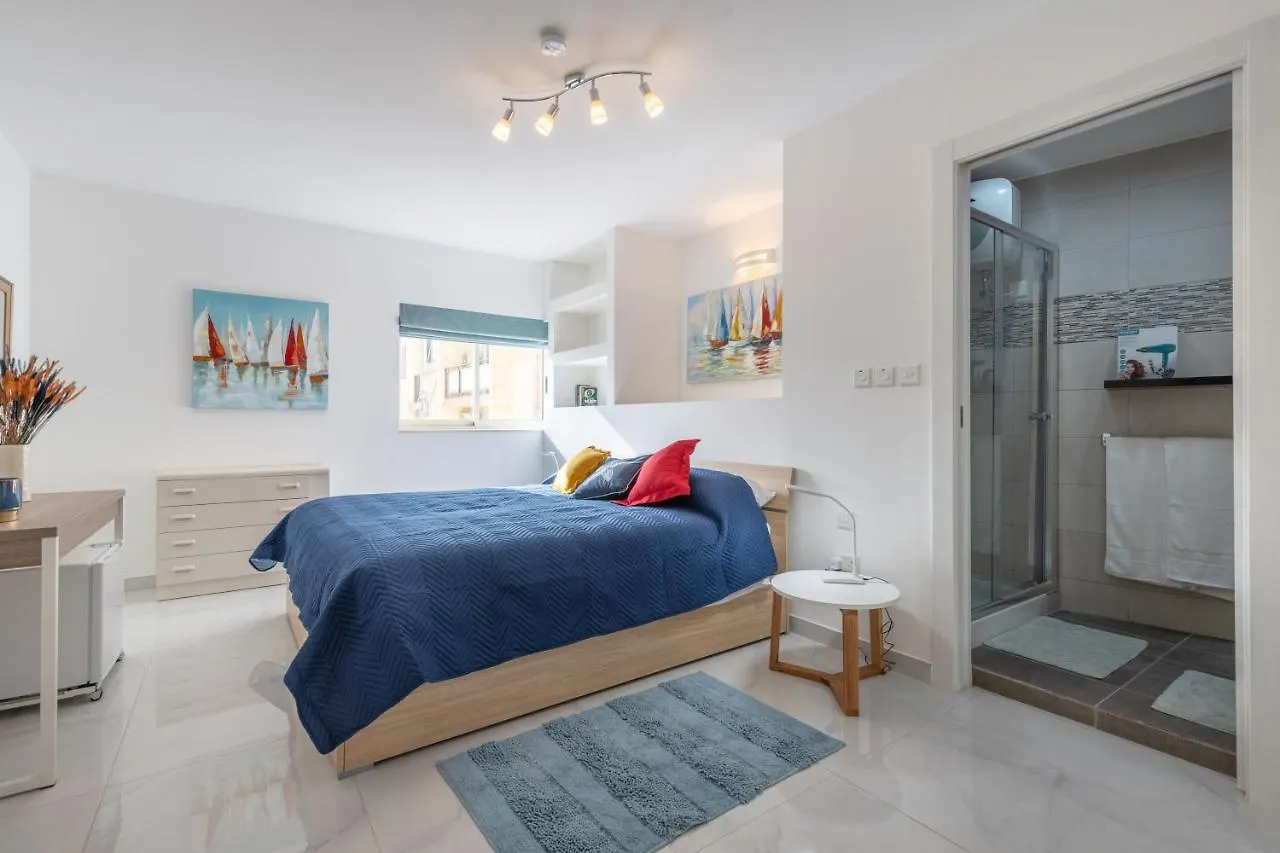 Alloggio in famiglia Sliema Bedrooms With Ensuite Bathrooms Malta